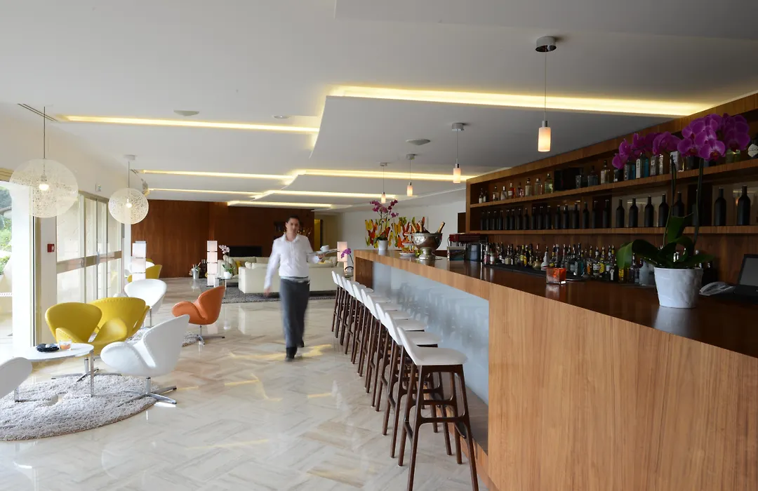 Hotel Restaurant La Vague De Saint Paul-1